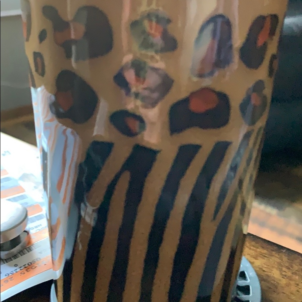 Meet your Posher, Justine